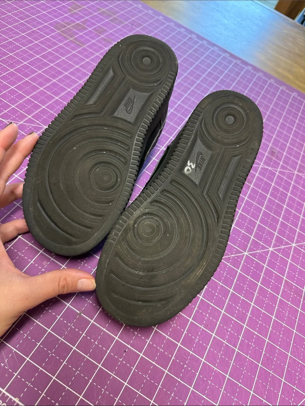 Nike Kids Black Air Force 1 Low-Top Leather Sneakers